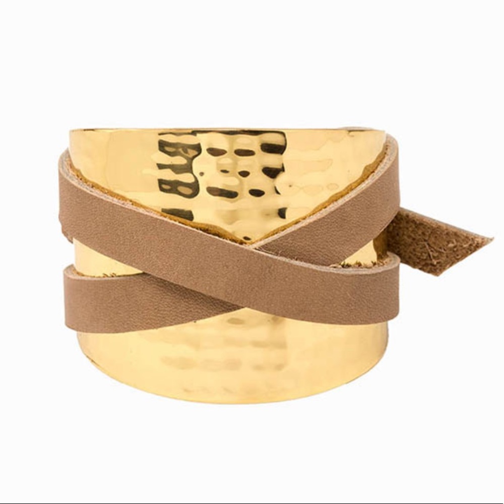 🛍 Beautiful Hammered Cuff & Leather Wrap Bracelet